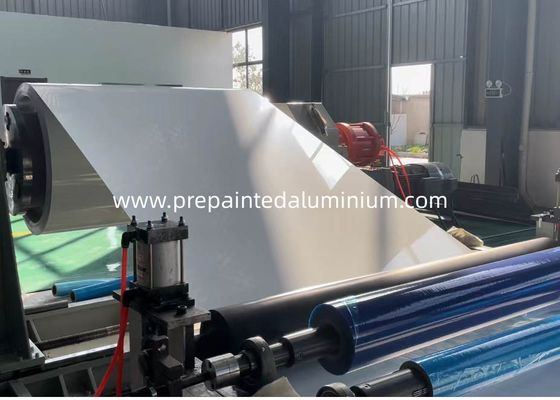 AA3004 AlMg1Mn1 Color Coated Aluminium Coil Untuk Membentuk Genteng Atap
