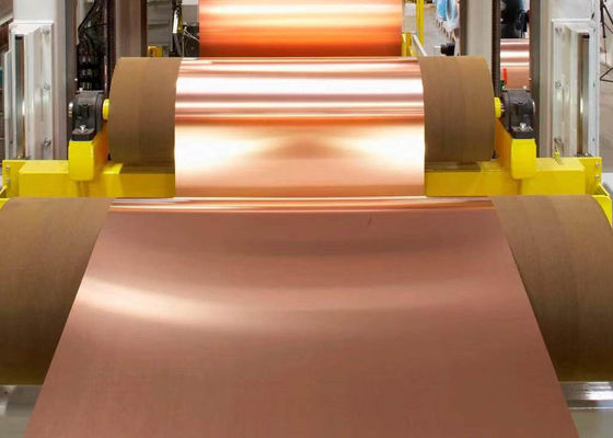 Gold Gloss Warna Lapisan Pre-dicat Koil Aluminium / Lembar Untuk Dekorasi