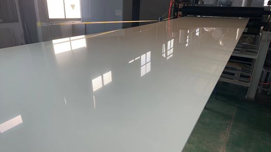 Koil aluminium yang dilapisi warna untuk dekorasi atap bangunan