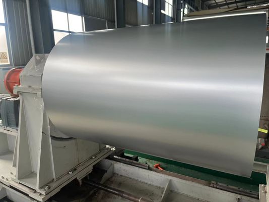24 Gauge X 48 Inci Aluminium Alloy 3105 PVDF Cat Kumparan Aluminium Pra-Dicat Untuk Atap Bangunan & Tujuan Panel Fasad
