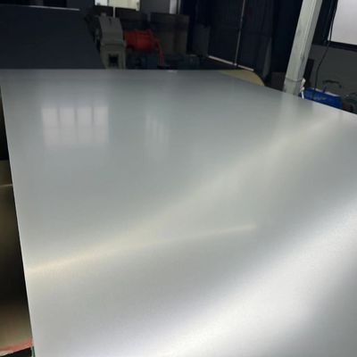 Lembaran Aluminium Lapis Warna Ral Temper 3105 H34 Ketebalan 0.43mm Untuk Panel Eksterior Bangunan