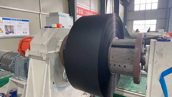 Lembar aluminium berlapis warna putih / hitam / hitam