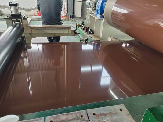 Lembar aluminium ringan untuk atap terbuat dari paduan 3105 PPG Kynar PVDF Matte Grey Ral 7046 Warna Pre-dicat Koil 49 Inch lebar