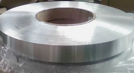 0.10mm Tebal 45mm Lebar Prepaint Aluminium Foil Coil Untuk Pembuatan Pita Ventilasi Ridge yang Dapat Digulung