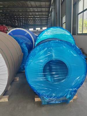 AA5052 H24 1.2MM Prepainted Aluminium Coil untuk permukaan atap utama luar ruangan