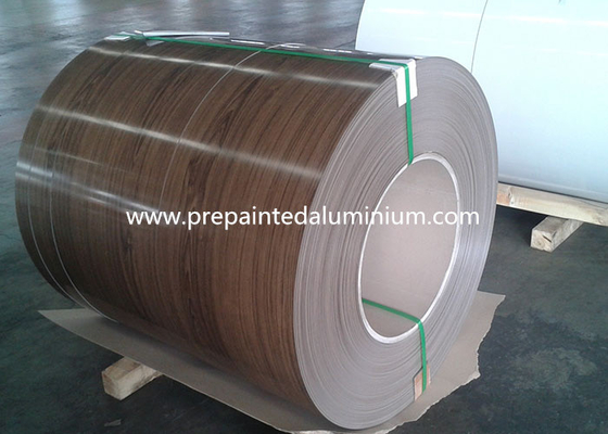 PVDF 0.5mm Ketebalan berwarna dilapisi Aluminium sheet Untuk dinding dan atap
